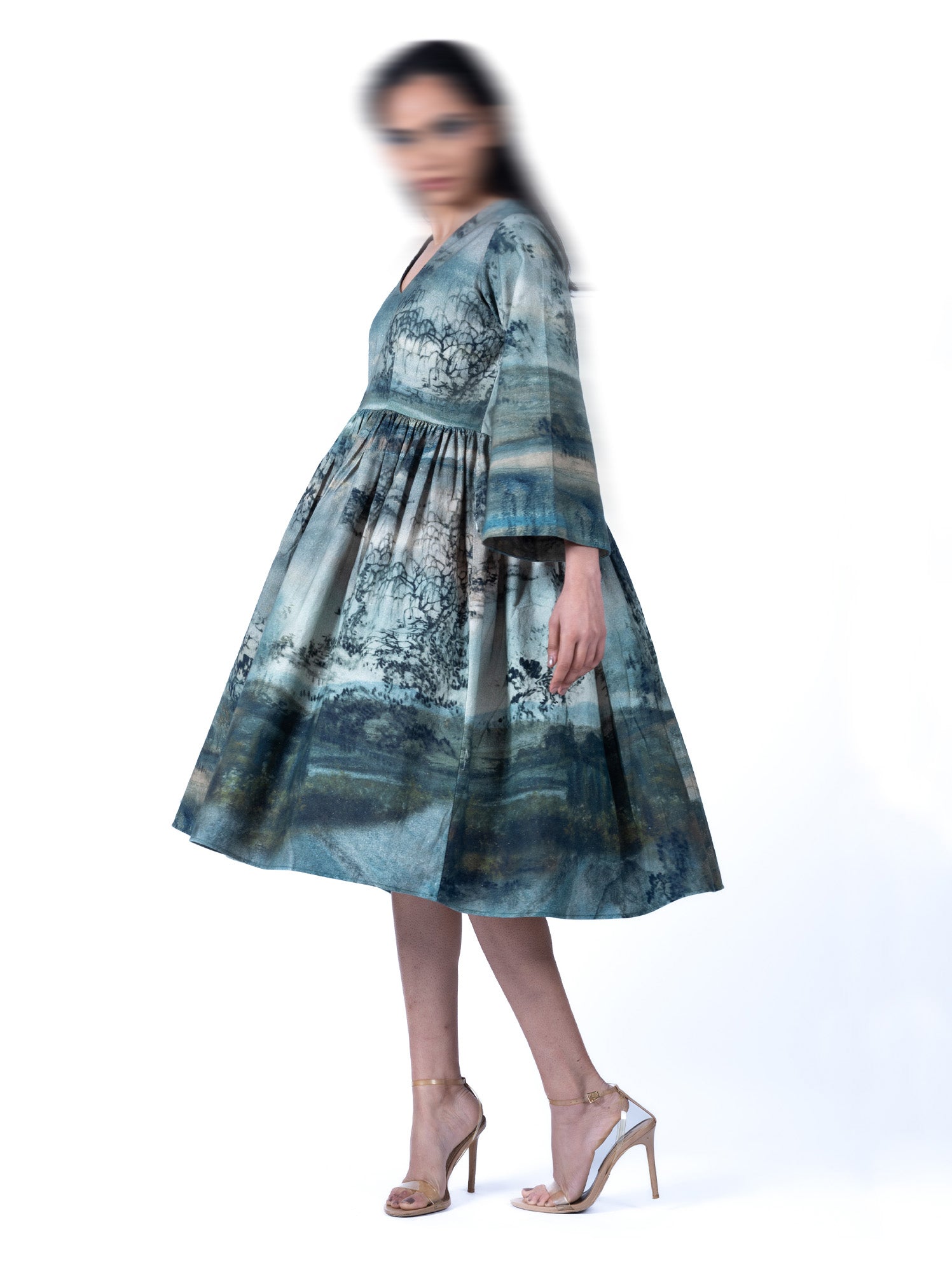 Midi-Mirage-Kleid